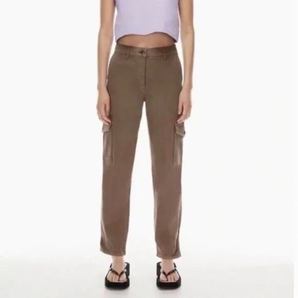 ARITZIA WILFRED Deep Taupe Modern Cargo Pant - Picture 1 of 11